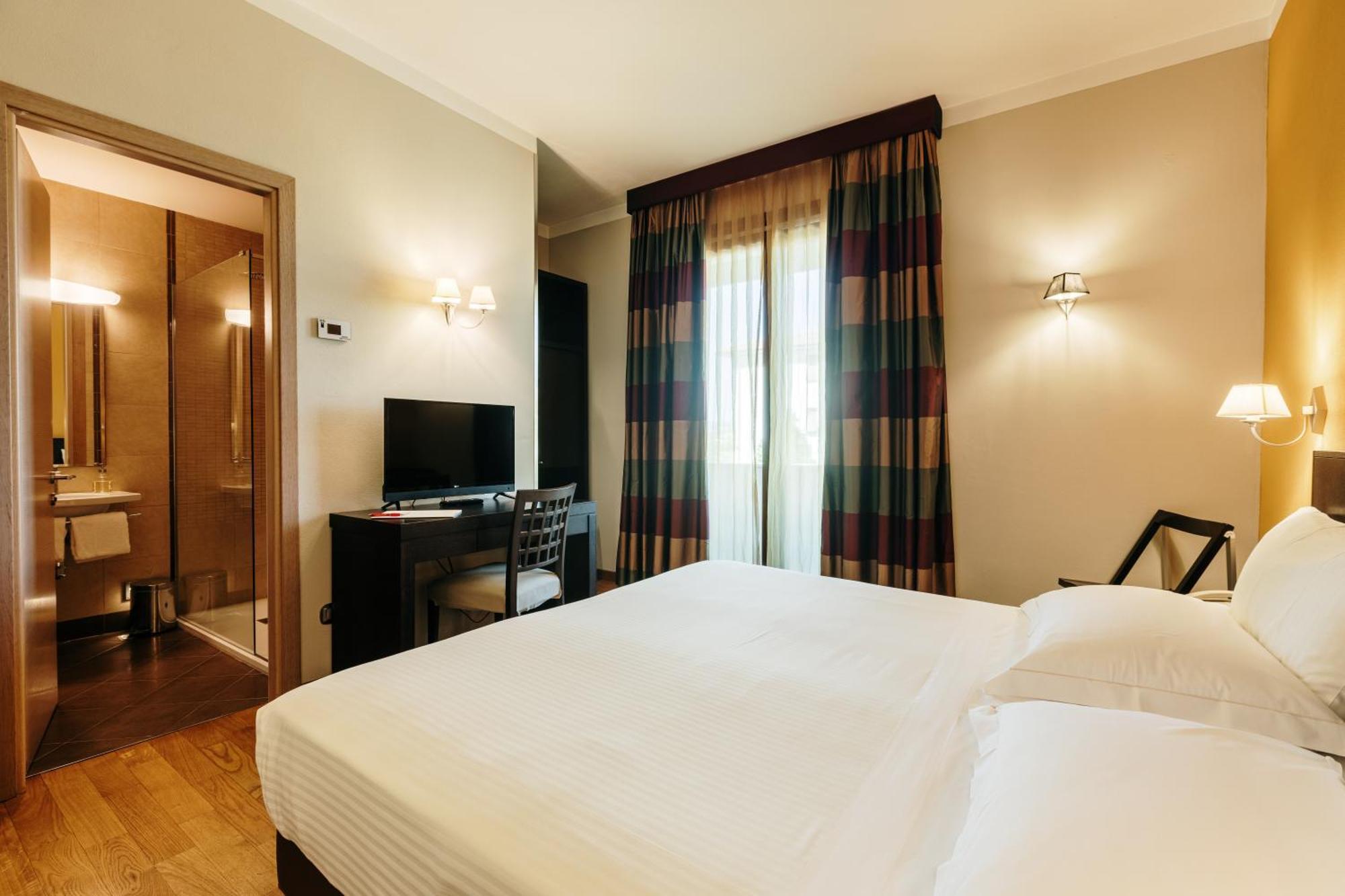 Hotel Dei Vicari Scarperia Bagian luar foto